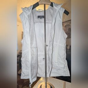 Eddie Bauer White Hooded Vest